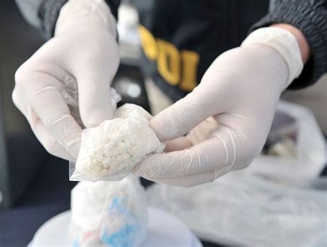 Decomisaron más de 900 dosis de droga que se comercializarían durante