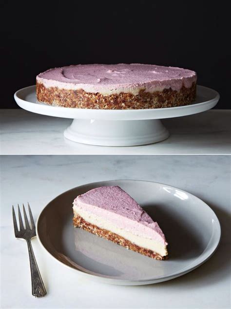 Raw Vegan Strawberry Vanilla Cheesecake Looks So Delicious