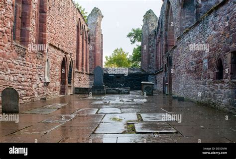 Beauly Priory, the ruins of a priory established in 1230 at Beauly, Inverness, Scotland Stock ...