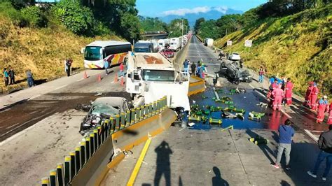 Carambola Cerca Del Puente De Metlac Deja Cuantiosos Daños