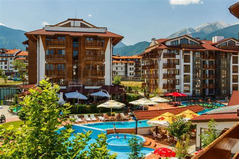 Belvedere Holiday Club in Bansko, Bulgaria. Gated complex of luxury ...