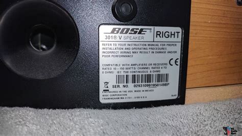 Reduced Price Bose 301 Series V Bookshelfstand Speaker Photo