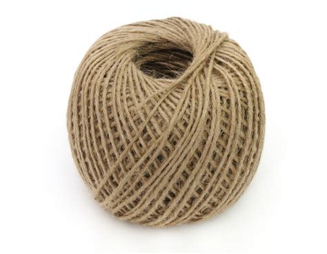 Sisal vs Jute Twine - Which One To Choose? - Farmer Grows