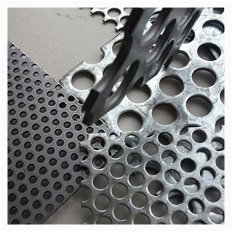 Stainless Steel Punching Hole Mesh Perforated Metal Sheet China