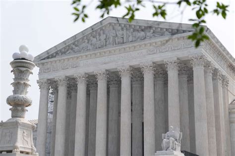 Supreme Court Strikes Down Affirmative Action