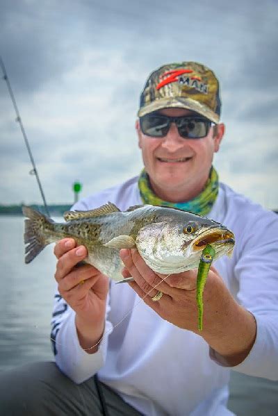 Big Redfish Snook And Seatrout Tips Outdoors Unlimited Media And Magazine