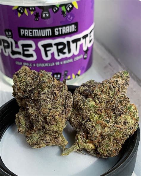 Strain Review Apple Fritters By Cali Sour Pack The Highest Critic