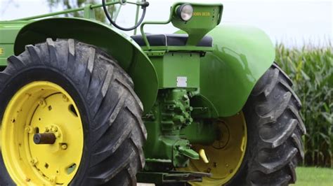 1955 John Deere 60 High Seat At Gone Farmin Iowa Premier 2015 As F89