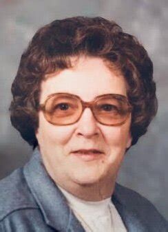 Obituary Of Harriet E Hockey Piddock Funeral Home Inc Serving