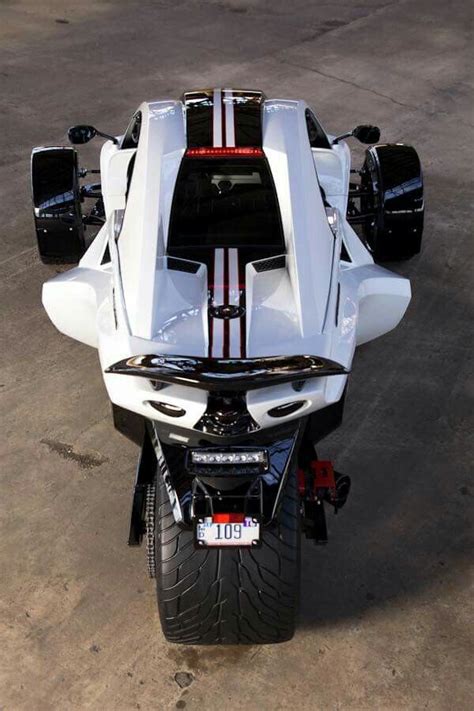 Pin By Damien Alley On Stuff To Buy Reverse Trike Trike Motorcycle