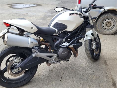 Купить б у Ducati Monster инжектор передач в Екатеринбурге белый naked bike года по