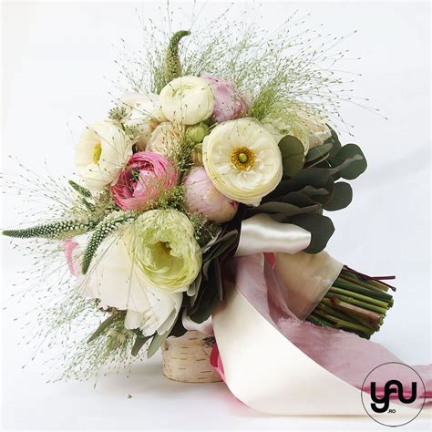 Buchet Mireasa Bujori Si Ranunculus Yau Concept Blog