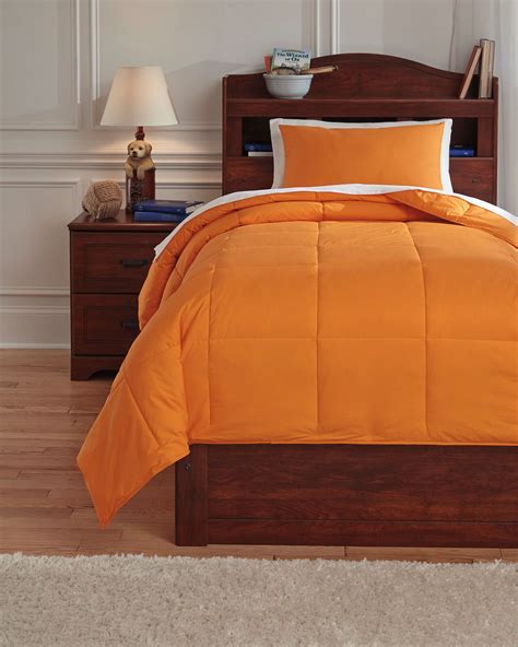 Plainfield Orange Twin Comforter Set EZ Furniture Sales Leasing