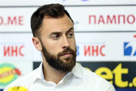 Ники Николов: Връщането на "старите кучета" в националния е положително