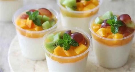 Resep Puding Buah Yang Enak Dan Segar Yuk Cicipi Stroberi Hingga Alpukat