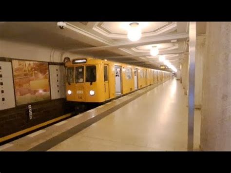 Berliner U Bahn U A E Mit Hupe Am Breitenbach Platz Richtung Krumme