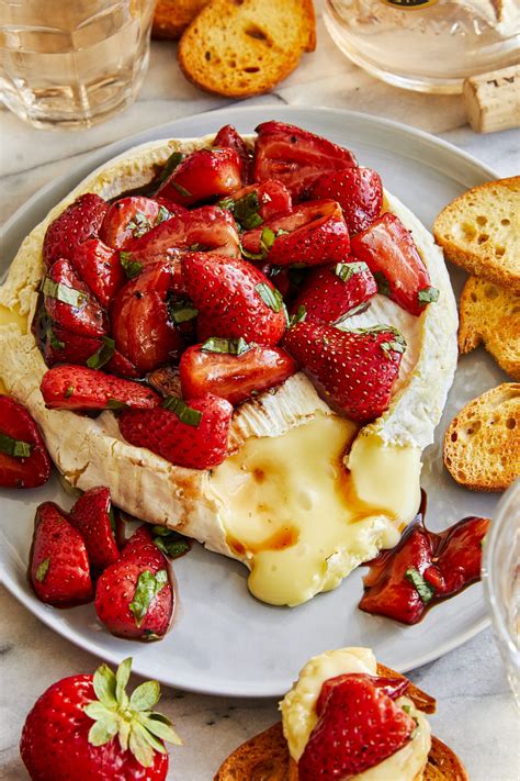 Strawberry Baked Brie Damn Delicious