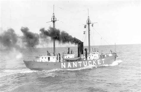 Nantucket Lightship (LV-112/WAL-534) - Boston, Massachusetts