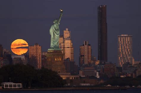 As Se Vio La Luna Del Cazador National Geographic En Espa Ol