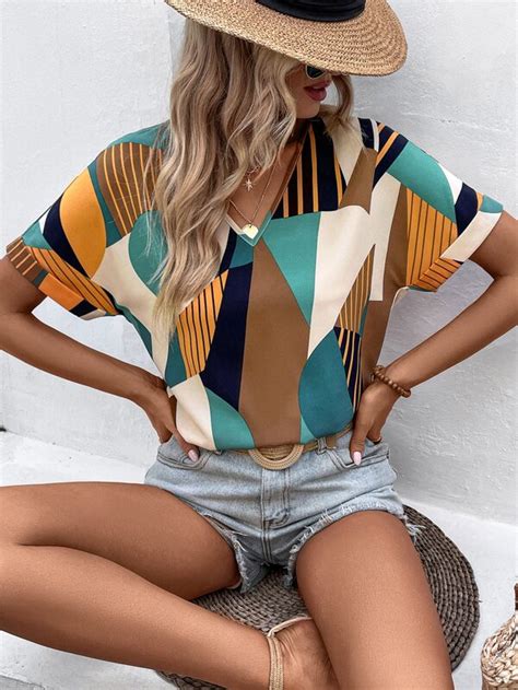 SHEIN LUNE Striped Geo Print Batwing Sleeve Blouse SHEIN UK