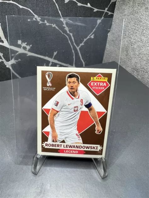 Robert Lewandowski Extra Sticker Legend Red Panini Fifa World Cup Qatar