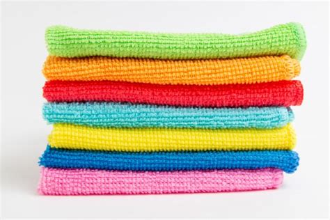 The Benefits Of Microfiber Cloths For Cleaning