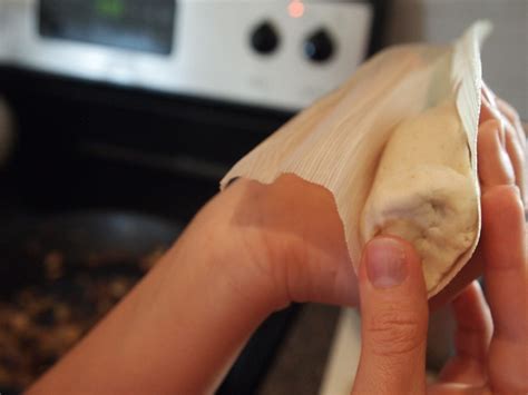 How To Wrap A Tamale Coseppi Kitchen