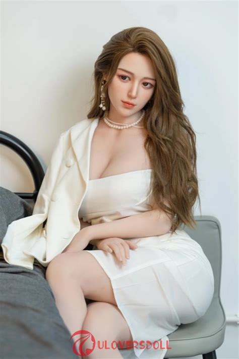Yoon Suh Big Titted Realistic Korean Star Sex Doll Photo