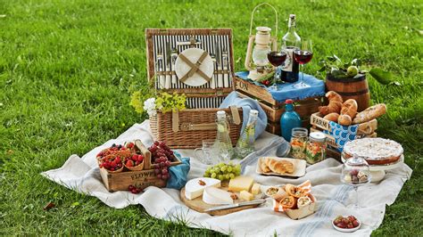 Picnic Hacks For A Perfect Outdoor Eating Experience