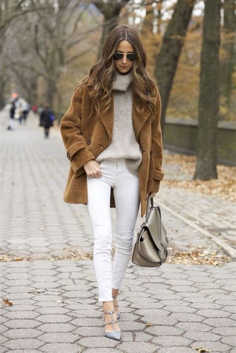 Comment Porter Un Jean Blanc En Hiver Avec Du Fonc Le Dressing Id Al