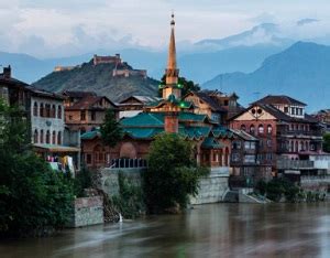 Map of Srinagar, India. Streets, neighborhoods and sights of Srinagar, India.