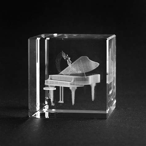 3D Musikinstrumente in Glas gelasert 3D Piano Flügel 3D Crystal