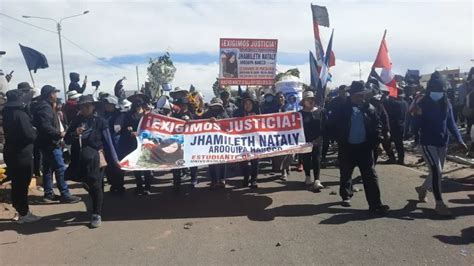 Puno Deudos De Los Fallecidos En Las Protestas Antigubernamentales