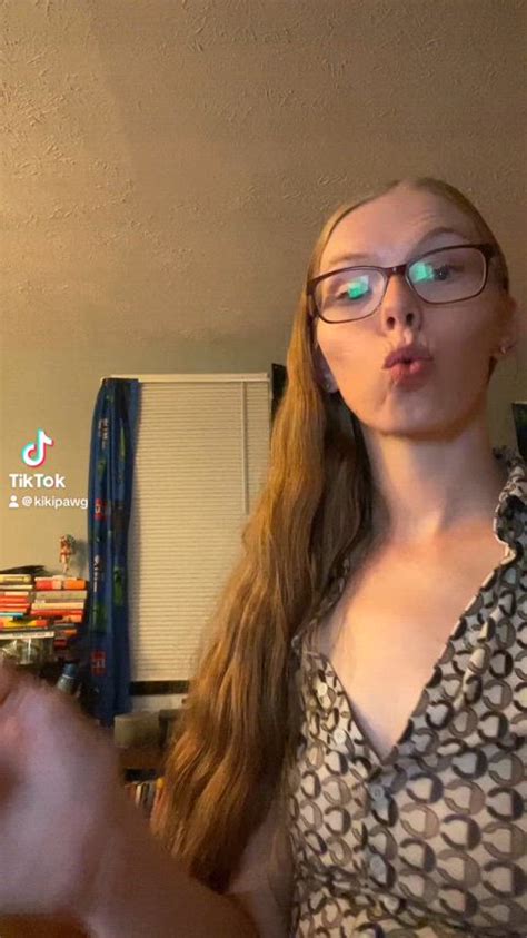 Kikipawg Onlyfans Nerd Porn Video Clip