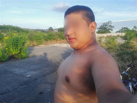 Mis Pezones A La Vista En La Ciudad Tetillas De Macho Nude Pics Xhamster