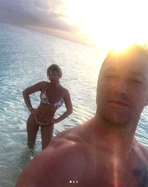 Kim Zolciak Biermann Celebrates Th Birthday In Thong Bikini