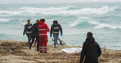 Al Menos 41 Migrantes Mueren En Un Nuevo Naufragio Ante La Isla De