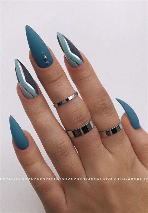 Turquoise Teal Nails For A Refreshing Manicure