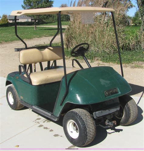 2002 Ez Go Electric Golf Cart In Wichita Ks Item 6671 Sold Purple Wave