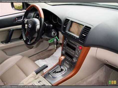 Taupe Interior Photo for the 2006 Subaru Outback 3.0 R L.L.Bean Edition ...