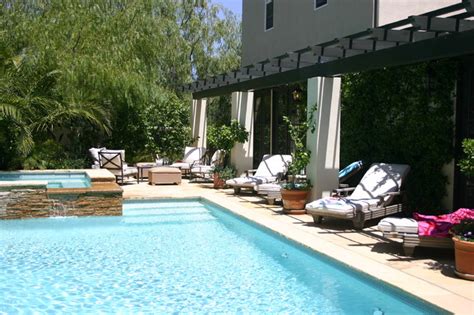 Los Angeles Pool House/Pool - Mediterranean - Pools & Hot Tubs - Los ...