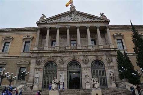 Biblioteca Nacional De Espa A Monumento Al Libro Mirador Madrid