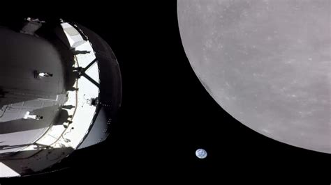 Artemis I Passes 81 Miles Above Moon S Surface Before Heading For