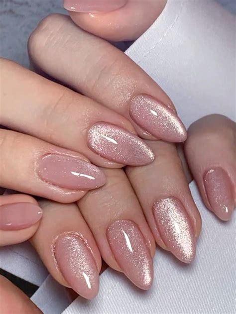 24Pcs Classic Cinnamon Nude Color Cat Eye Sparkle Simple Moisturizing Almond Shaped Nails 1Pc
