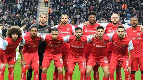 Hataysporlu Futbolcular Ve Teknik Ekip Ehirden Tahliye Edildi