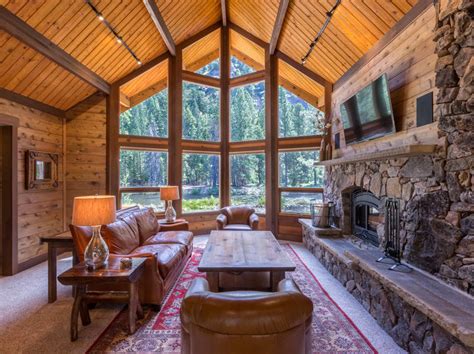 5 Warm And Cozy Winter Lodges