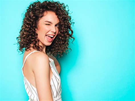 7 Consejos Para Peinar El Cabello Chino Mujer Saludable 10 Todo Para La Mujer Moderna