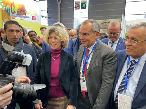 SIA 2024 La ministre déléguée aux outre mer en visite