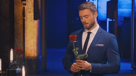 Niko Griesert Sein Bachelor Gl Ck Liegt In Scherben Intouch