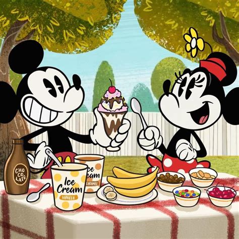 Pin By Mimi On Magical Mouse Moments Mickey Mickey Mouse And Friends